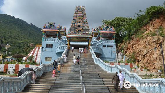 Marudhamalai Murugan temple