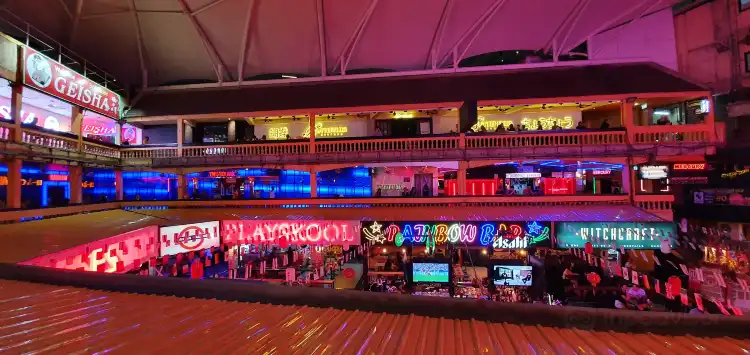 Hotels near Nana Plaza