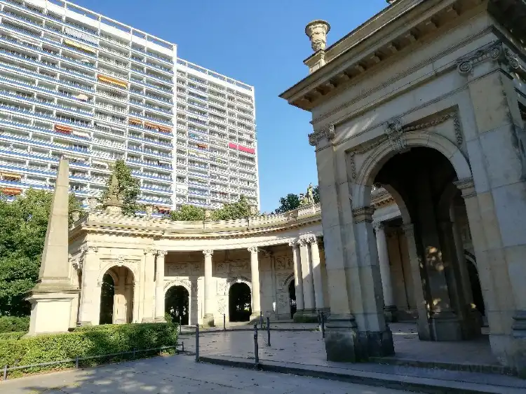 Hotels in der Nähe von Marion-Gräfin-Dönhoff-Platz