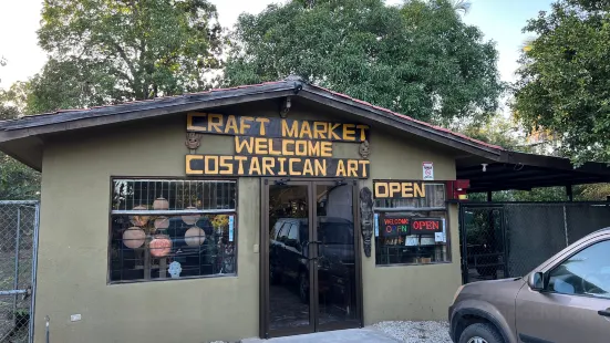 Costa Rica'n Art Craft