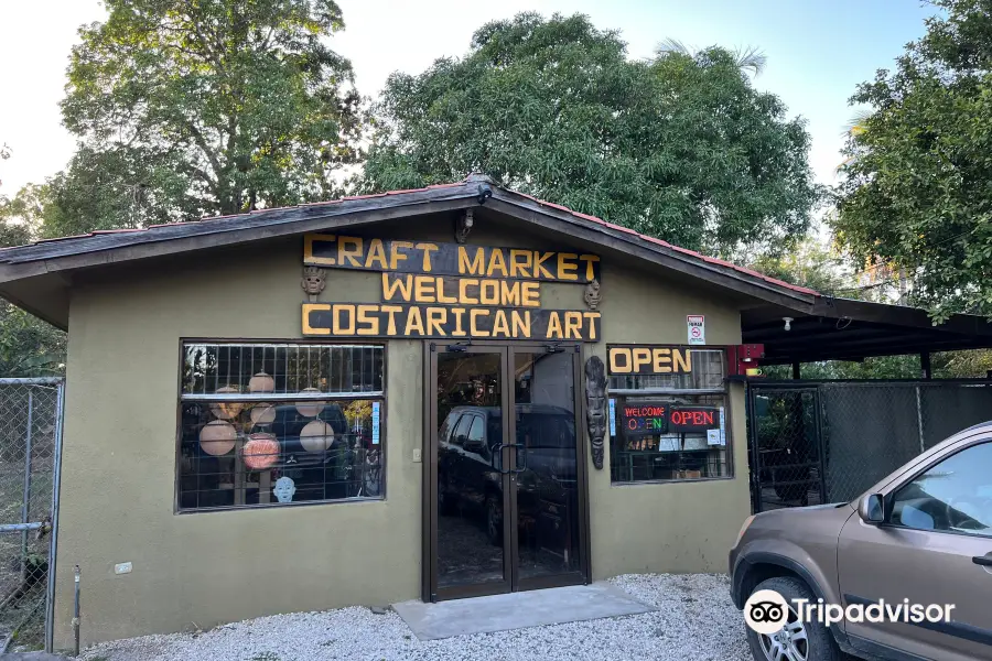 Costa Rica'n Art Craft