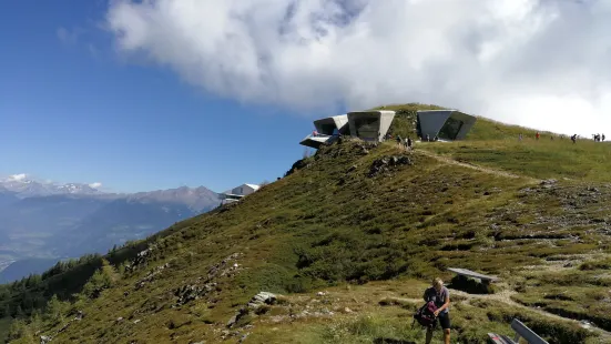 Messner Mountain Museum Corones