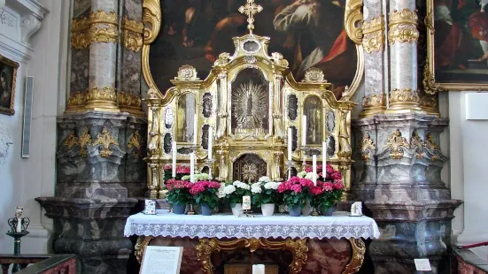 Hofkirche "Zu Unserer Lieben Frau"