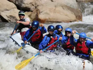 Kern River Rafting - Momentum River Expeditions