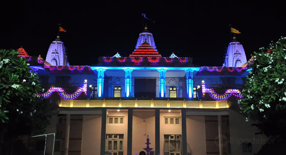 Hotel in zona Dada Bhagwan Temple