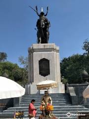 Don Chedi Monument