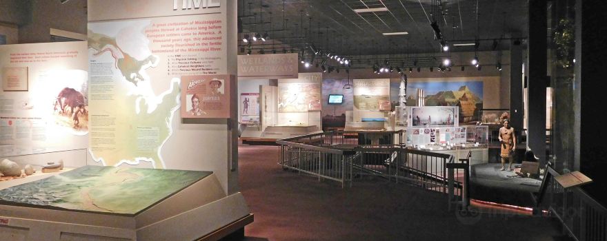 Cahokia Mounds State Historic Site
