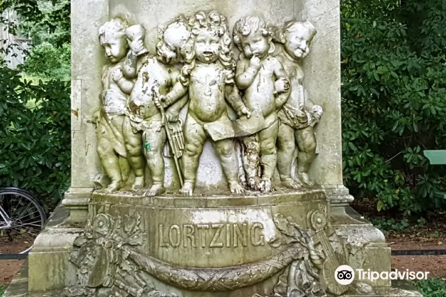 Lortzing Denkmal