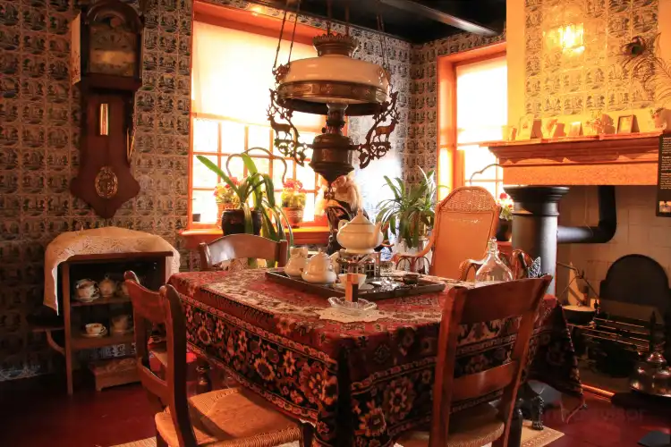 Hotel dekat Museum Giethoorn 't Olde Maat Uus