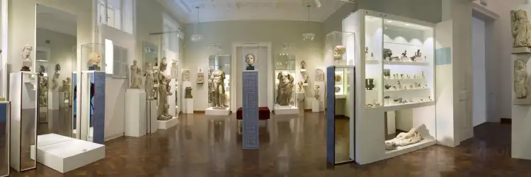 Hotels near Archaeological Museum Zagreb