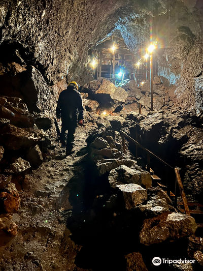 Volcanic Caves Park