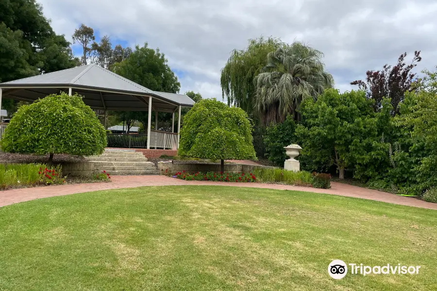 Pioneer Memorial Gardens