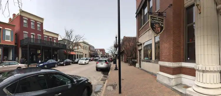 Hotels near St. Charles Historic District