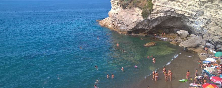 Cava Grado Beach