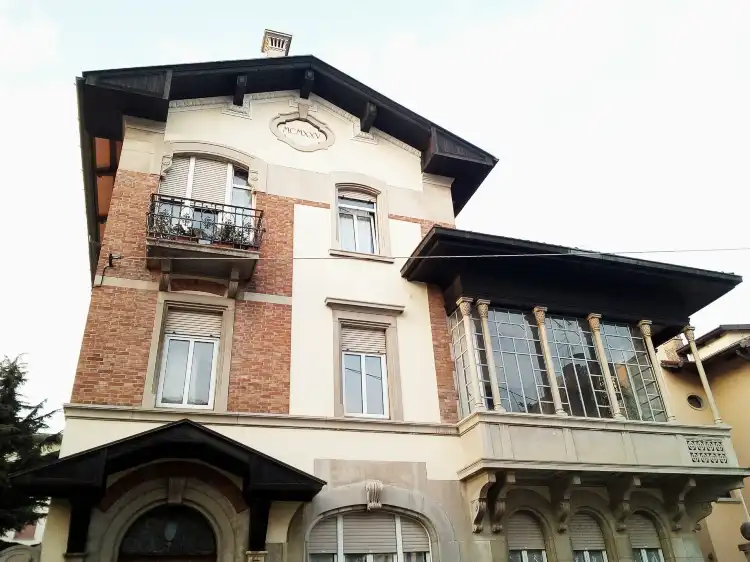 Hotels in Gonars