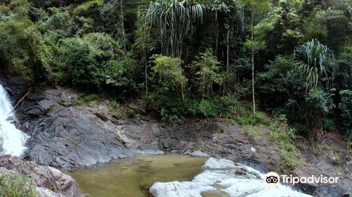 Lampi Waterfall