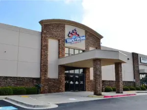 Stars and Strikes Family Entertainment Center