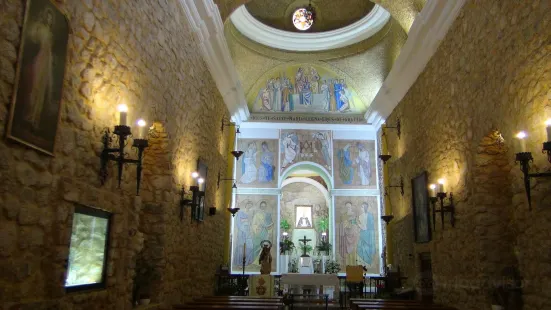 Cueva del Agua y Santuario de Tiscar