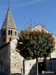 Eglise Romane du 11ème siècle de St-Pierre-de-Clages