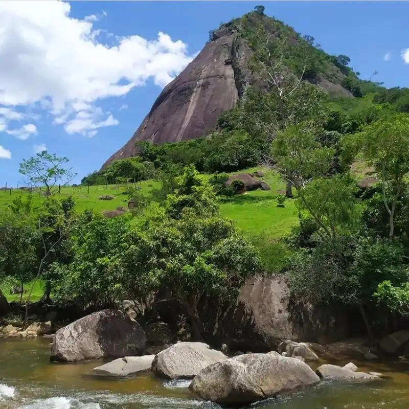 Hotels near Cachoeira do Rio Preto