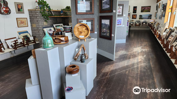 Yaquina Art Association