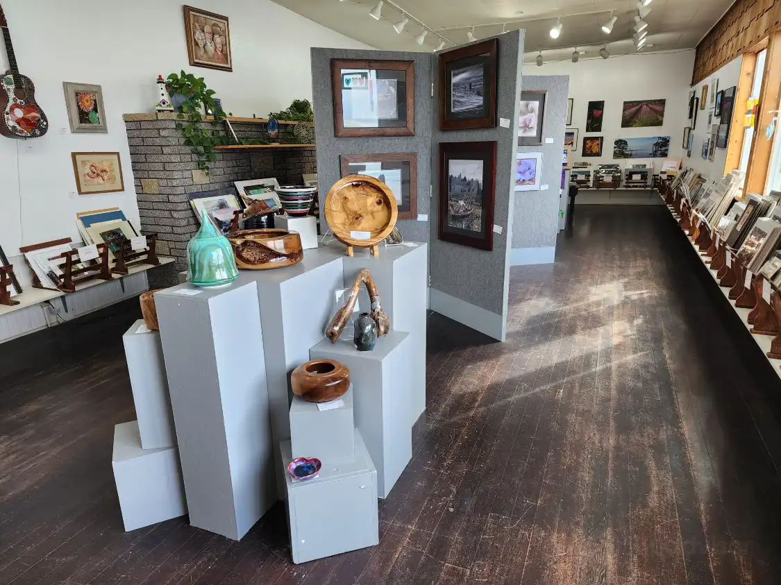 Hotels near Yaquina Art Association