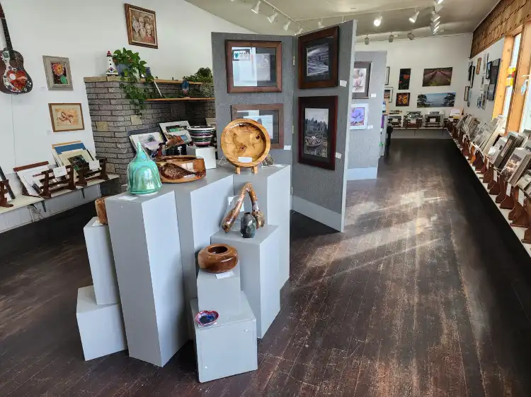 Hotels near Yaquina Art Association