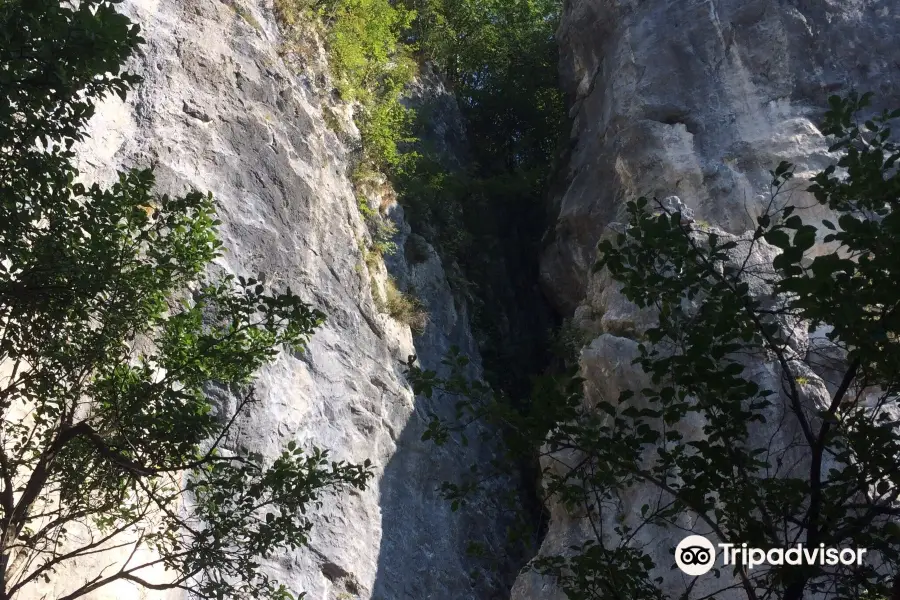 Iglica Waterfall