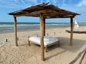 Beach Arrombado