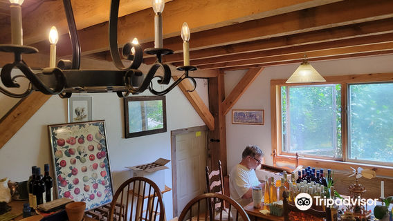 Shalom Organic Orchard & Winery