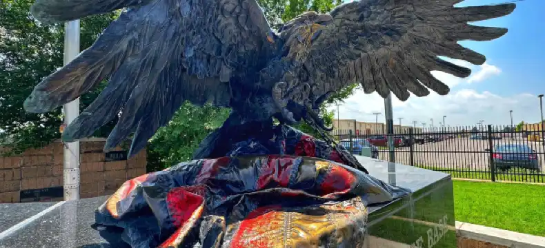 米德韋斯特城酒店