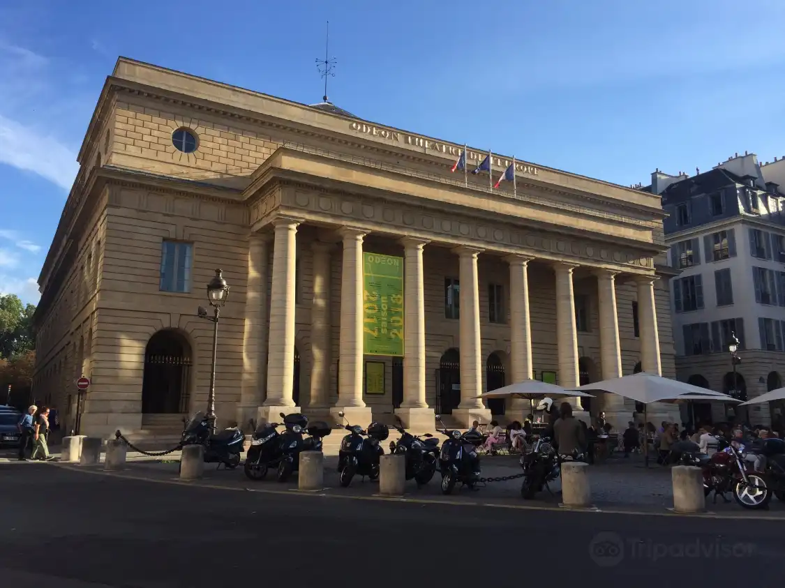 Hotels near Odéon Theatre