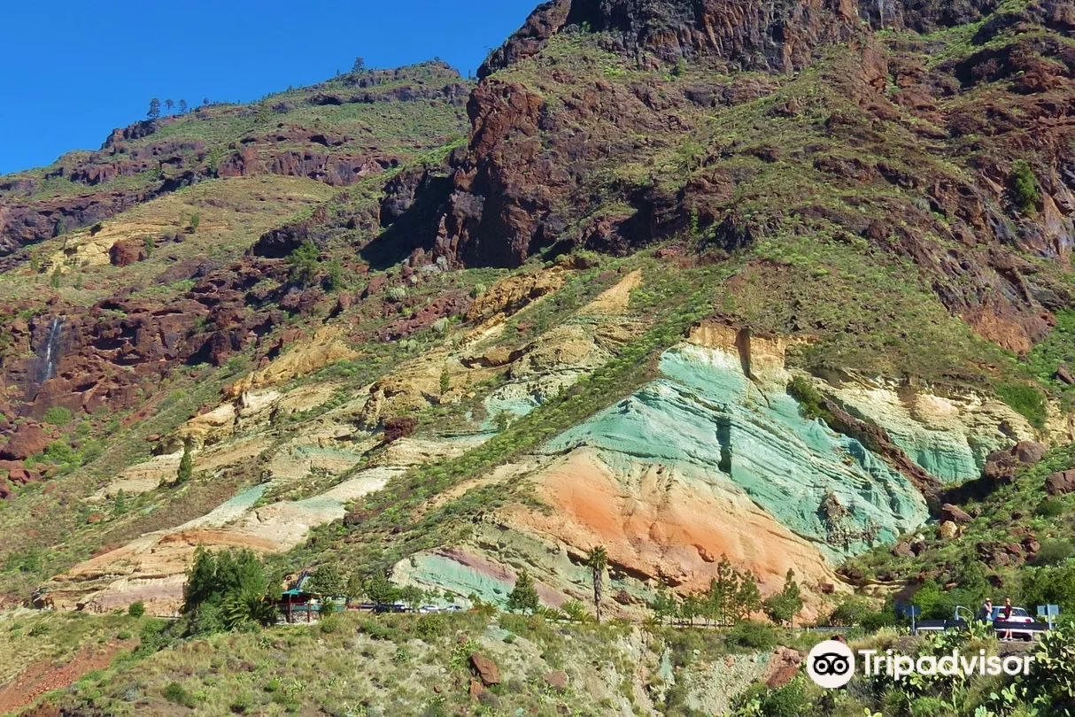 3_Los Azulejos de Veneguera