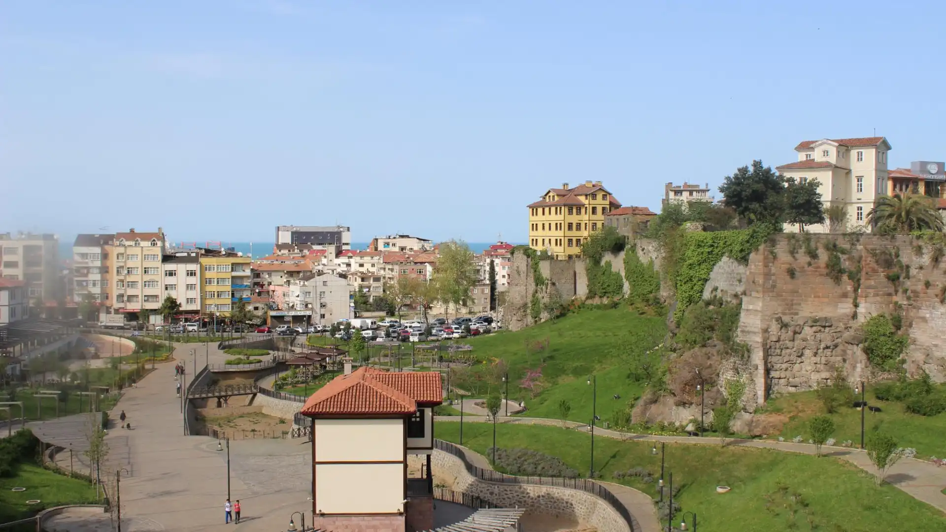 Hotels near Ortahisar