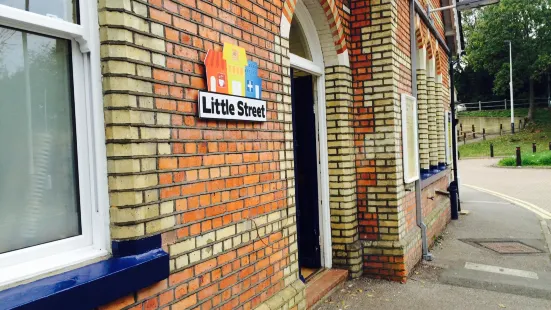 Little Street (Children's Role Play)