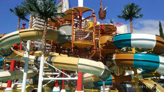 Swimming Pool of the Hotel Yalta Intourist