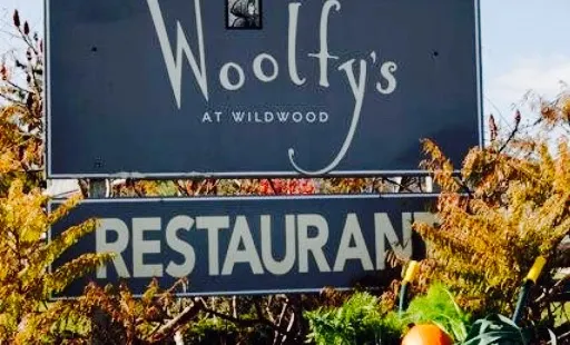 Woolfy's at Wildwood