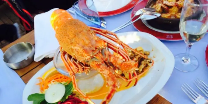 Side Orfoz Restaurant