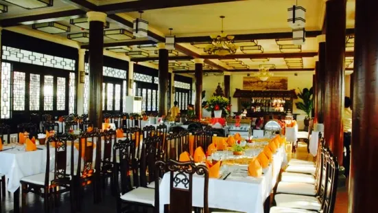 Golden Bridge Restaurant