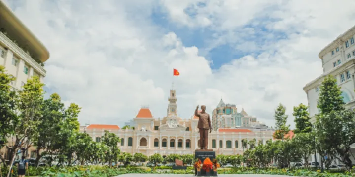 胡志明市人民委員會