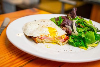 The Flying Pig Yaletown