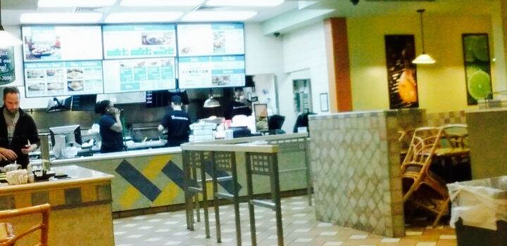Pollo Tropical
