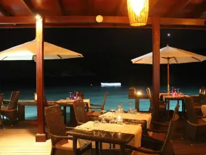 Del Place Restaurant