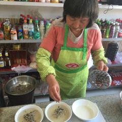赵二女凉粉 User Photo