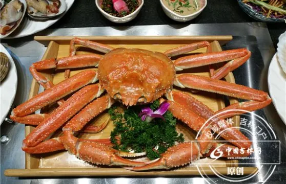 閣雲端海鮮燒烤食府