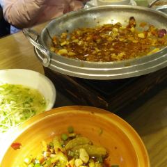 Tujia Wild Vegetable Restaurant (Jinbian Road) 여행 사진