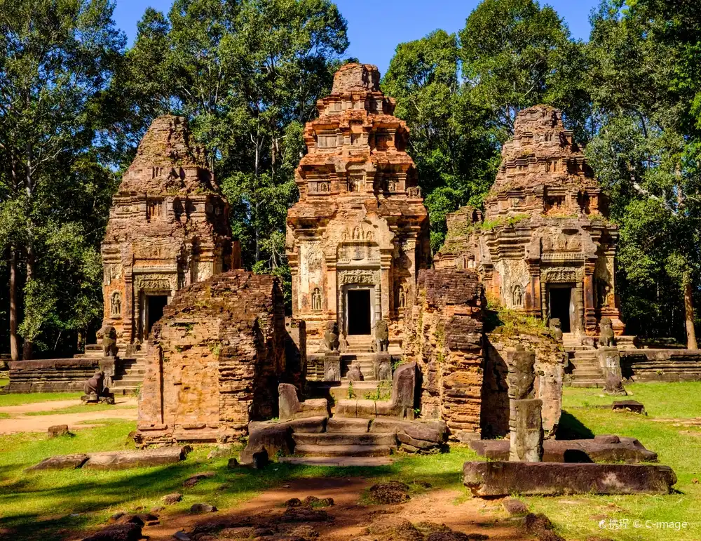 Hotels near Preah Ko Temple