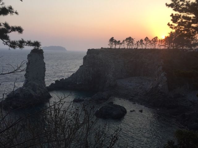 獨立岩