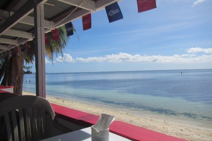 Oleai Beach Bar & Grill