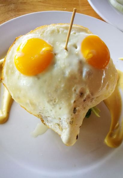 The Secret Garden Restaurant at Otres beach